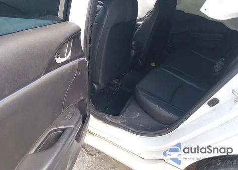 2020 Honda Civic Sport z USA, uszkodzony, nr VIN 19XFC2F86LE025099